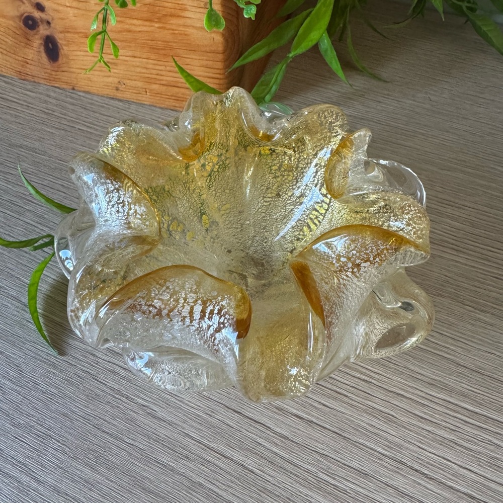 Elegant Glass Art Bowl in Gold and Clear